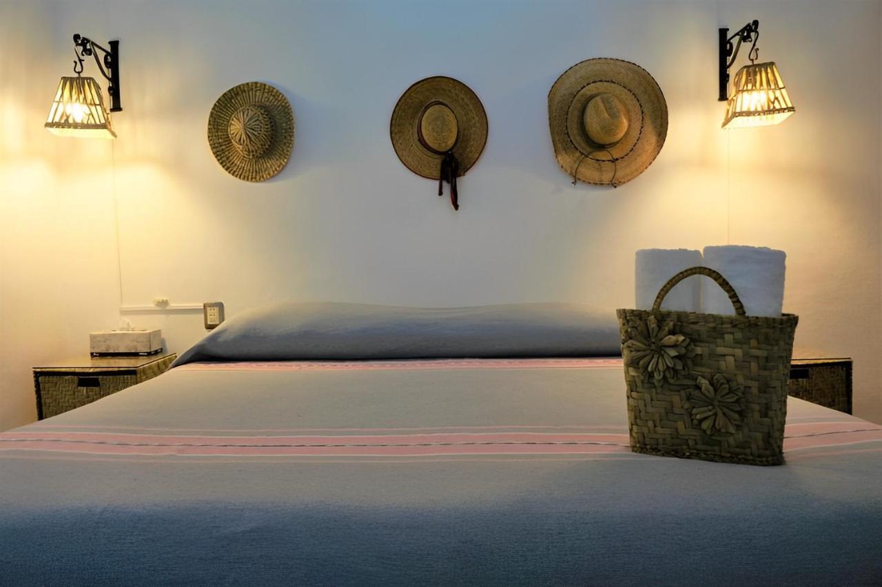 Posada El Palomar Patzcuaro Bagian luar foto
