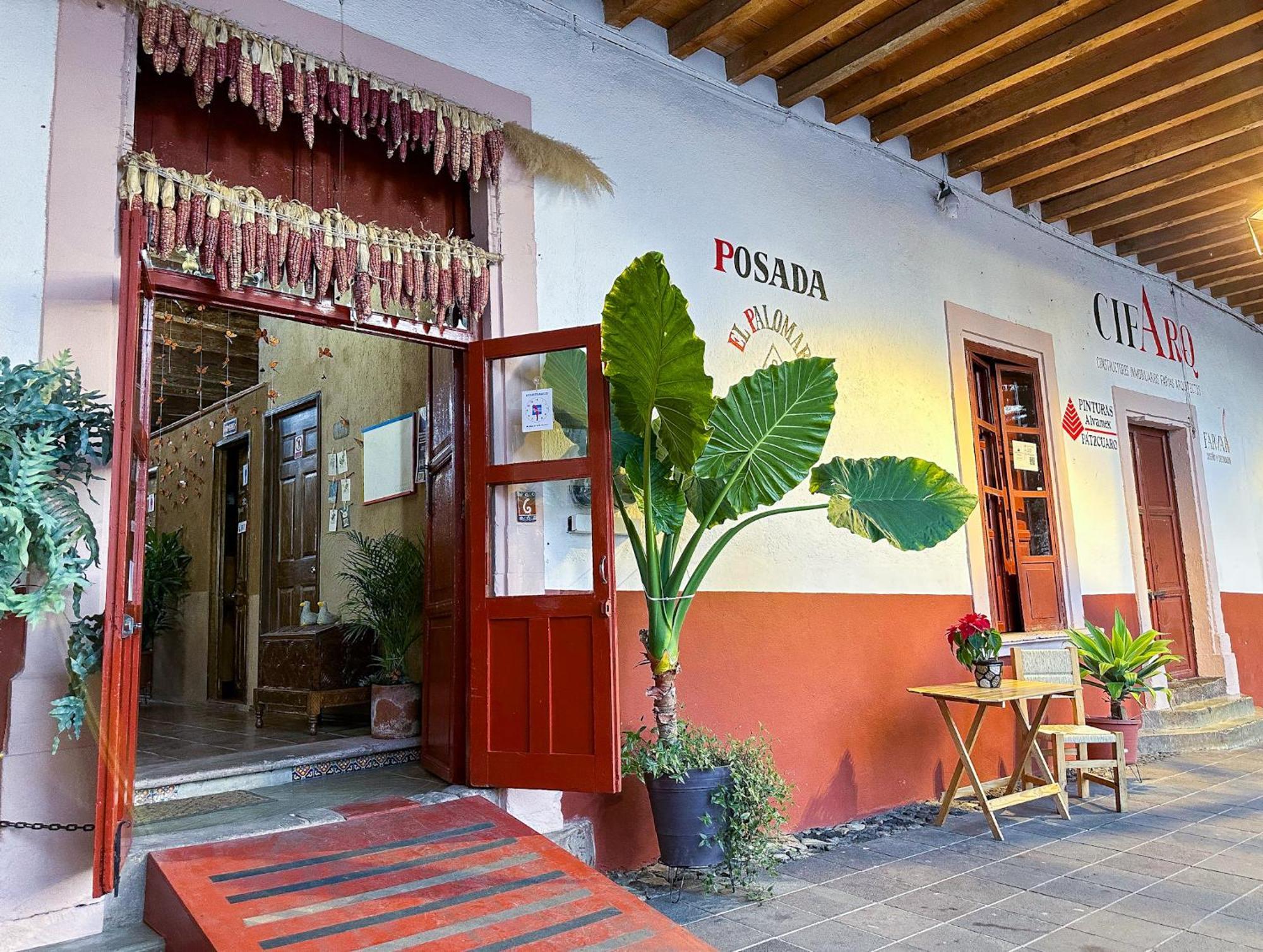 Posada El Palomar Patzcuaro Bagian luar foto