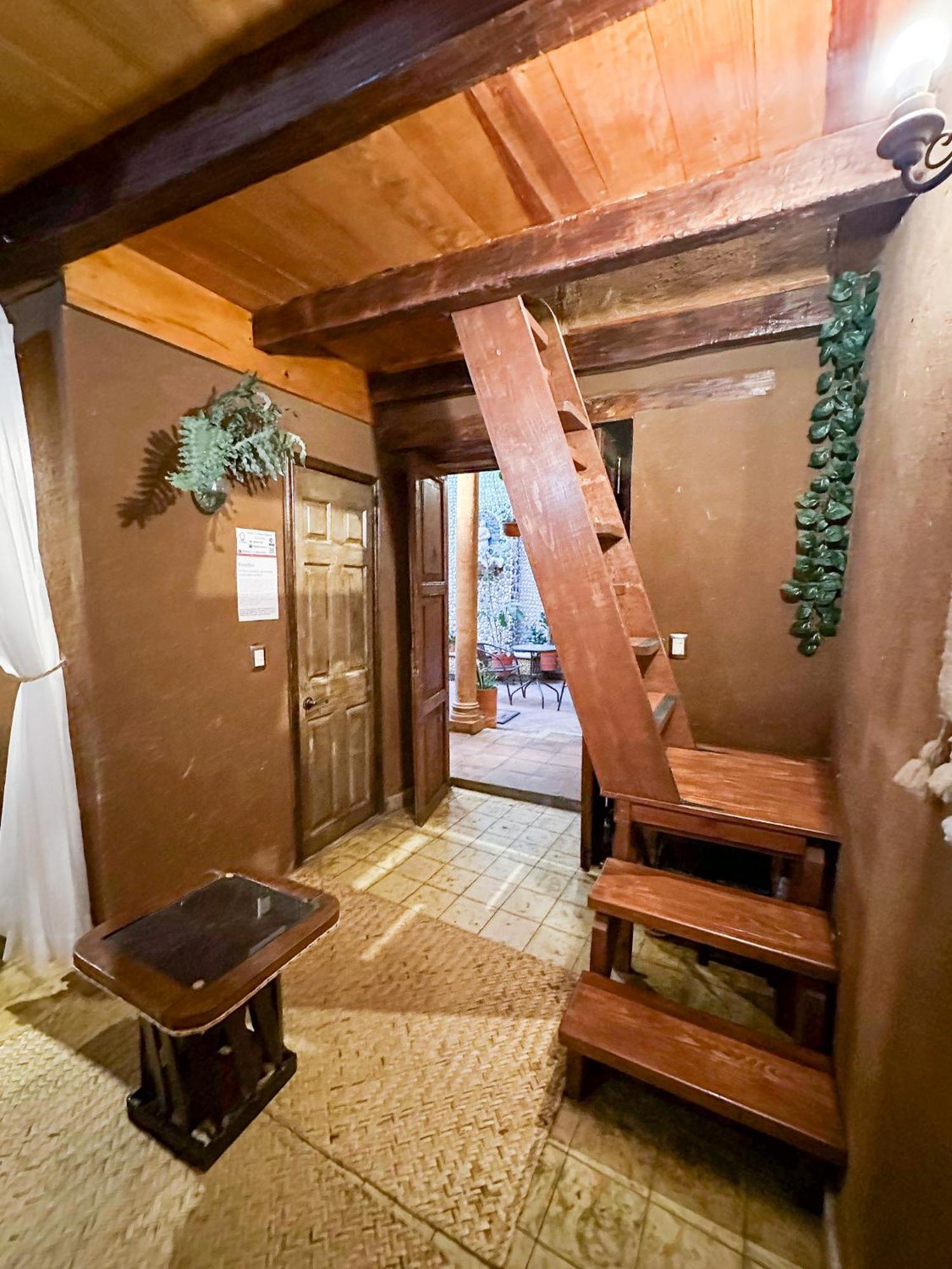 Posada El Palomar Patzcuaro Bagian luar foto