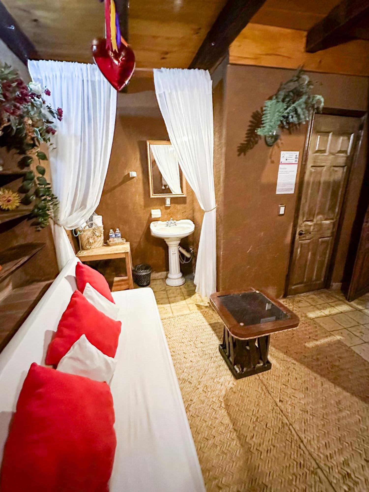 Posada El Palomar Patzcuaro Bagian luar foto