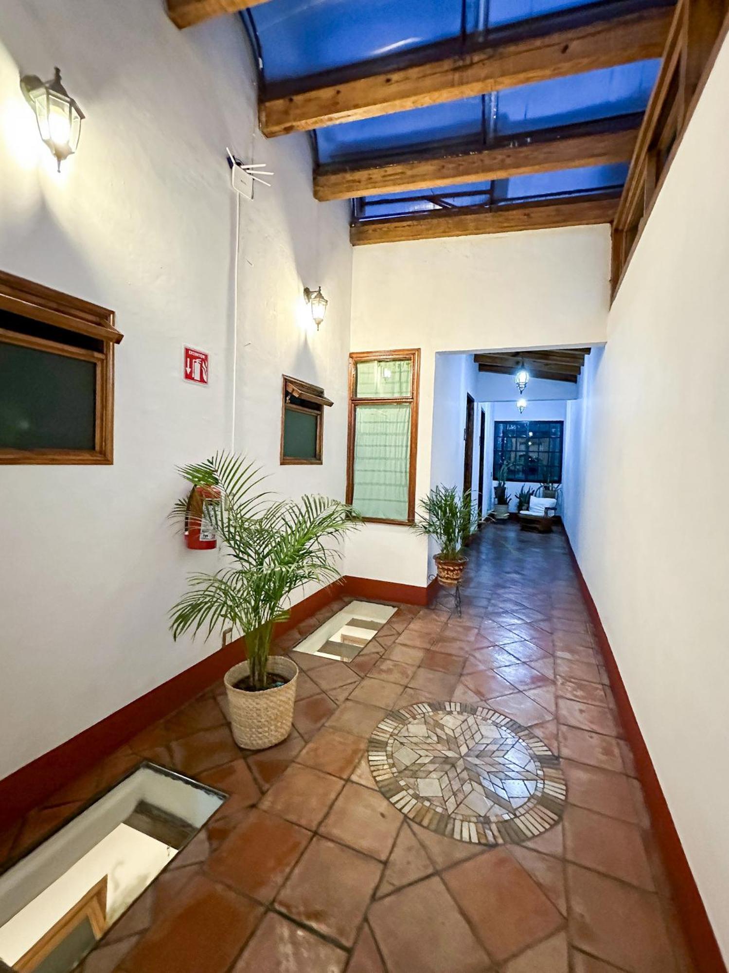 Posada El Palomar Patzcuaro Bagian luar foto